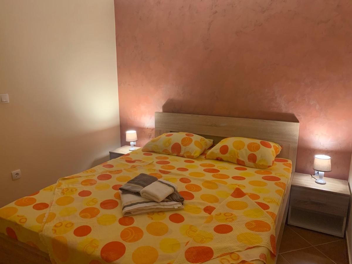 Apartman Joja Lägenhet Bar Exteriör bild